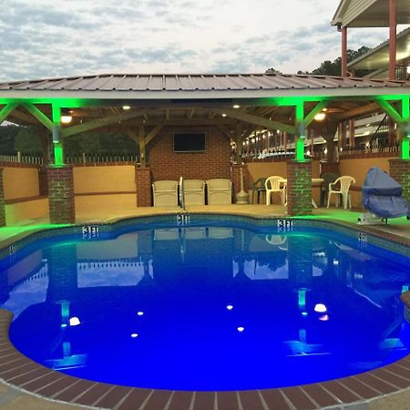 Star Plus Inn & Suites Selmer Esterno foto
