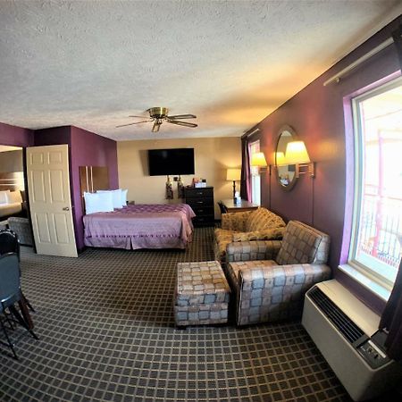 Star Plus Inn & Suites Selmer Esterno foto