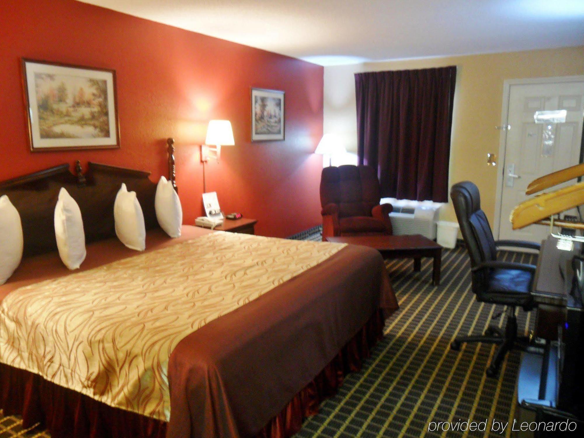 Star Plus Inn & Suites Selmer Esterno foto