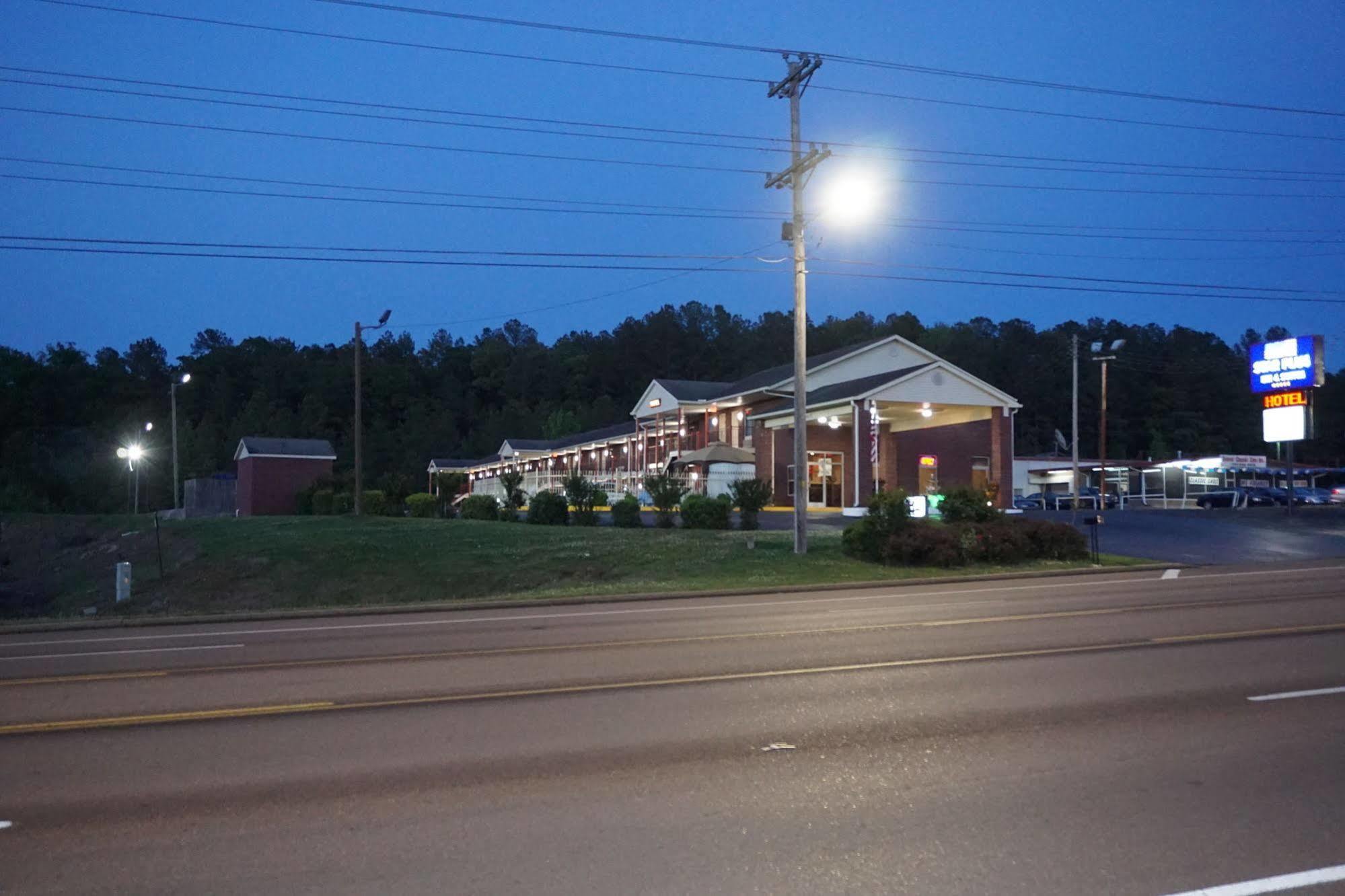 Star Plus Inn & Suites Selmer Esterno foto