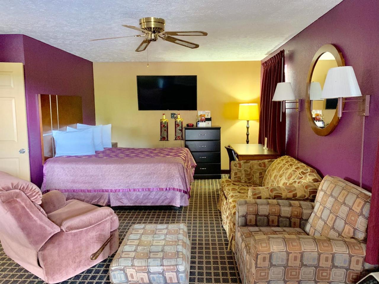Star Plus Inn & Suites Selmer Esterno foto